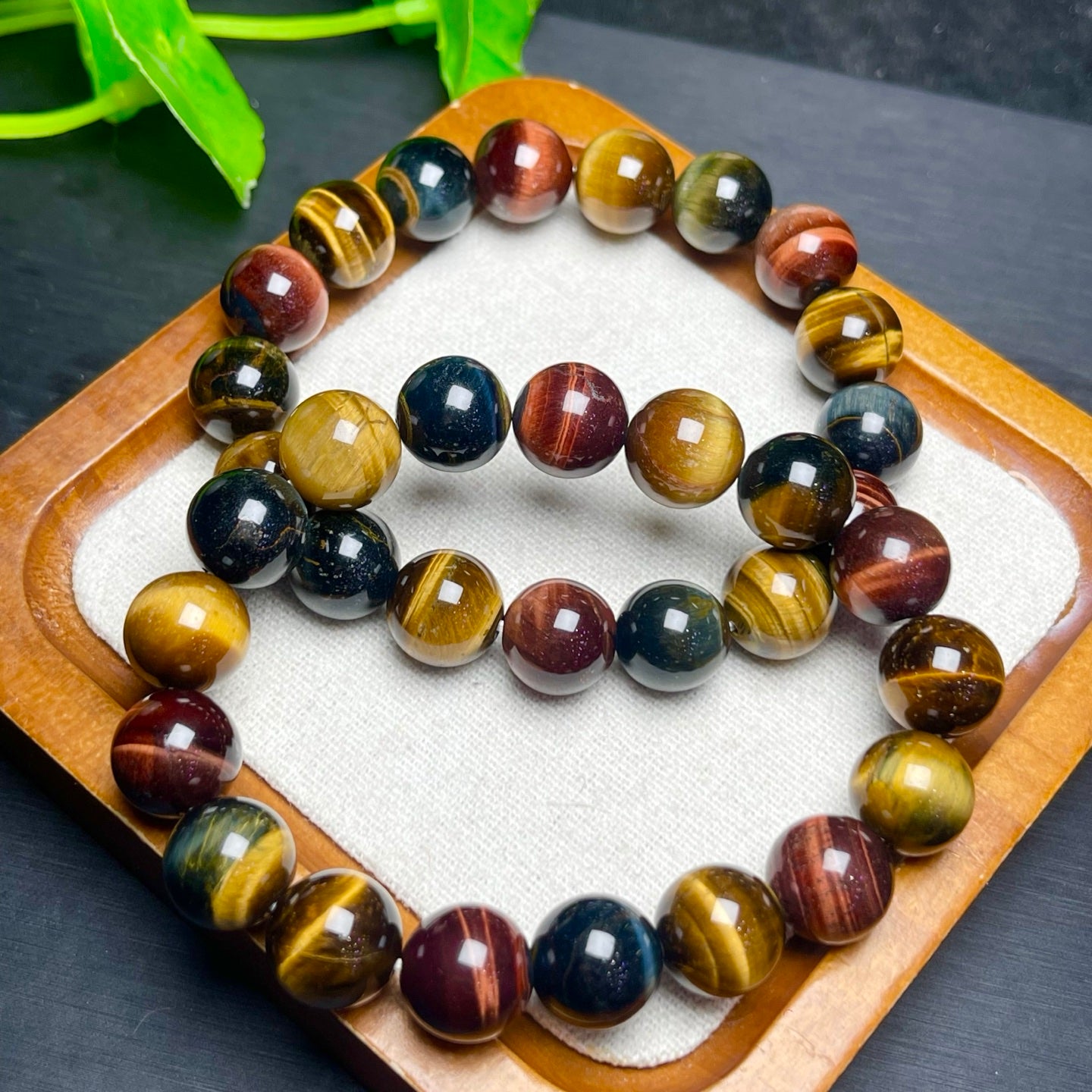 Colorful Tiger Single Loop Crystal Bracelet