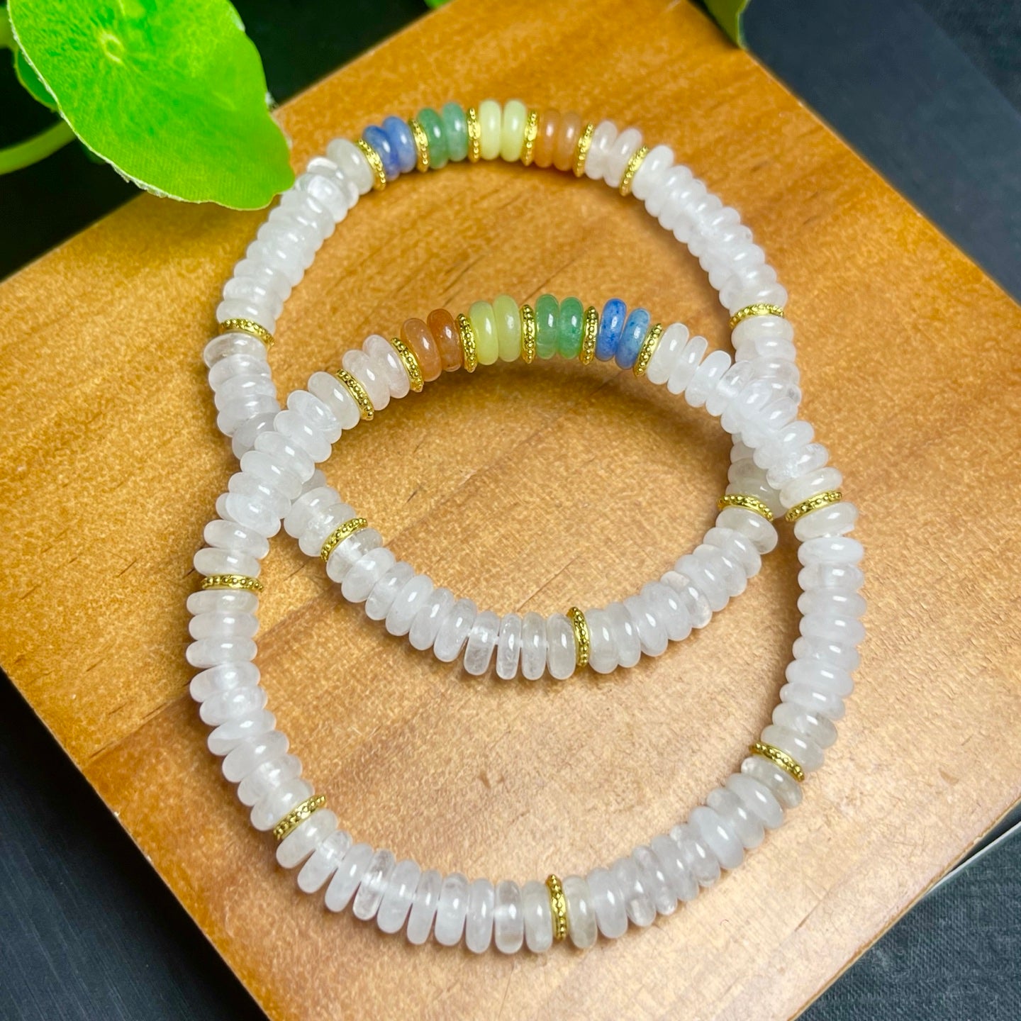 White crystal beaded single loop bracelet