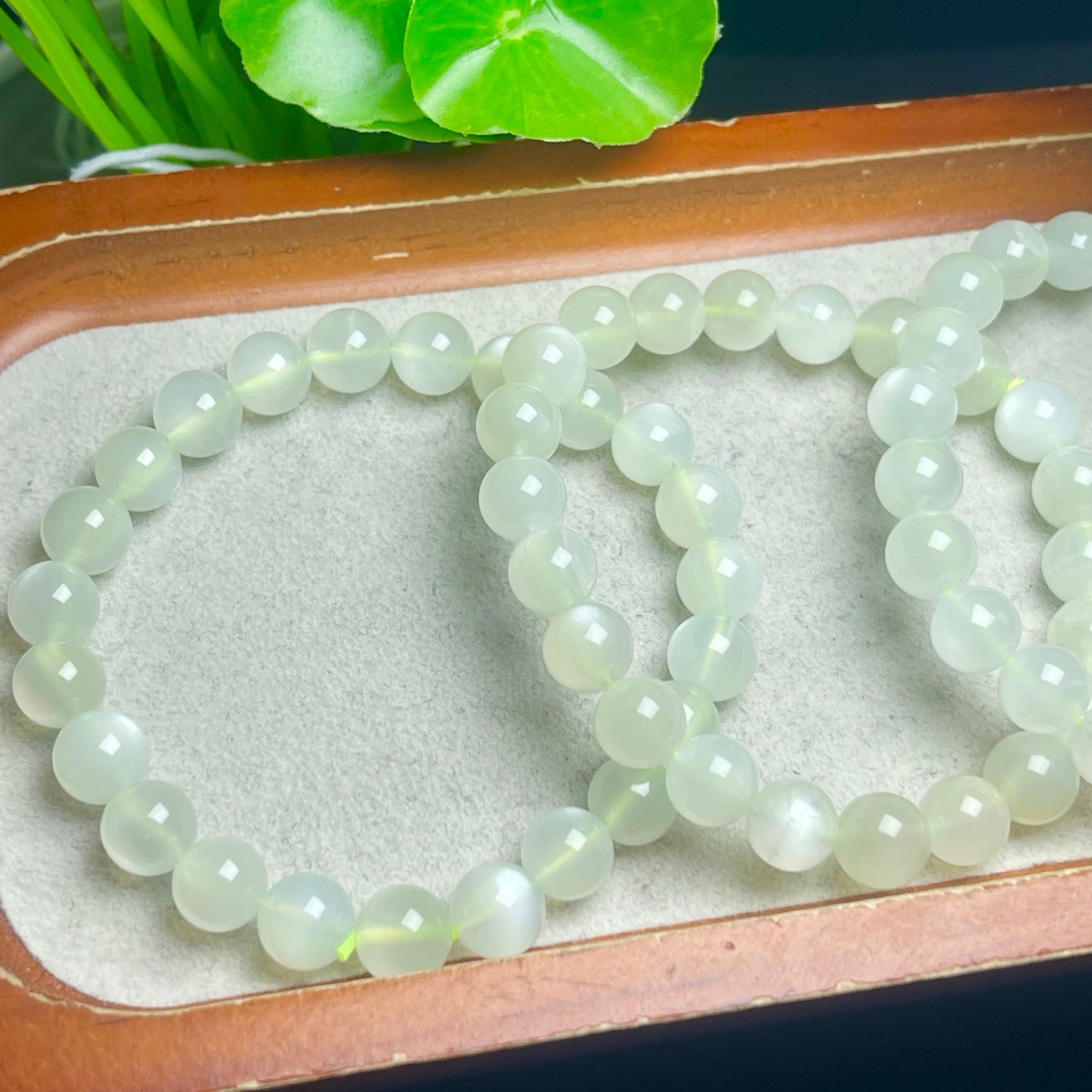 Green Moonlight Single Loop Crystal Bracelet