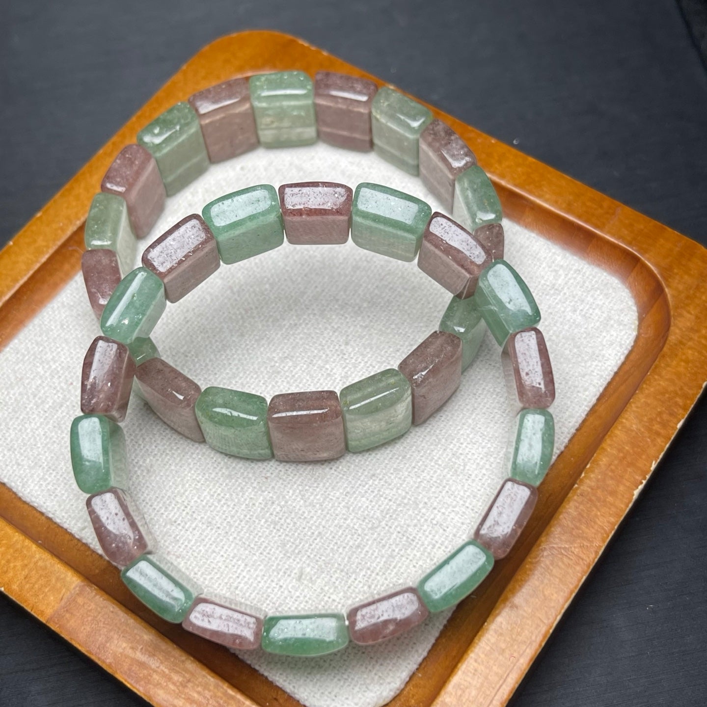 Fluorite Hand Single Loop Crystal Bracelet