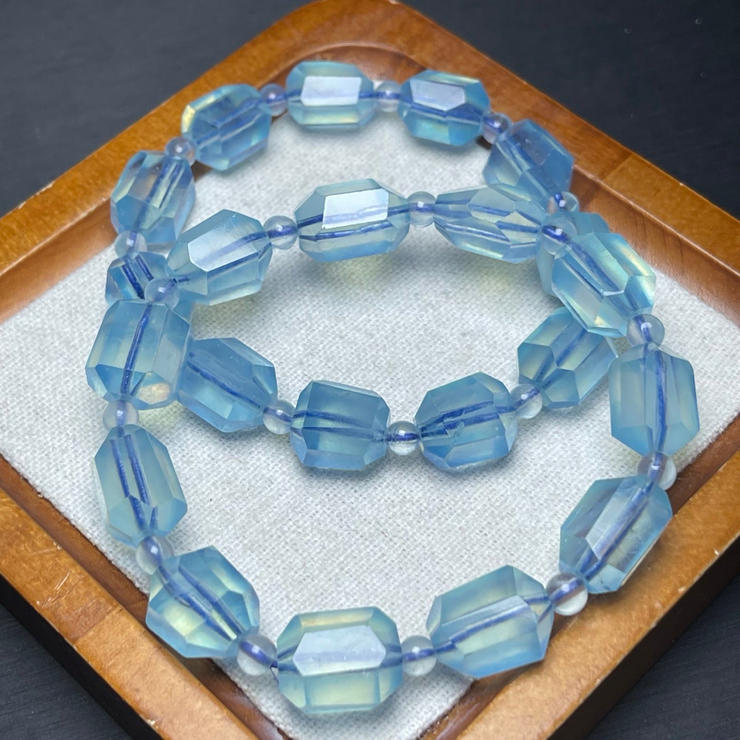 Aquamarine Irregular Crystal Single Loop Bracelet