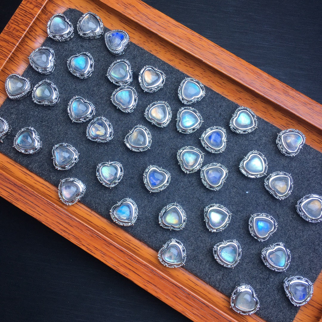 Gray Moonlight Love Crystal Magic Box