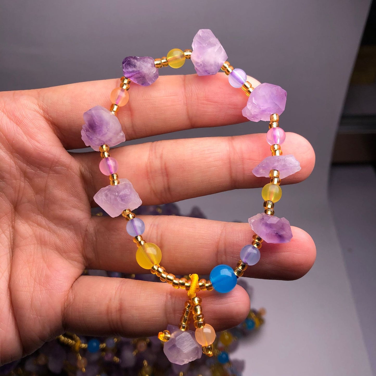 Natural Amethyst Tooth Bracelet, Women's Amethyst Flower Primitive Stone Single Loop Bracelet