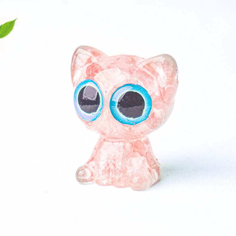 Natural crystal made big eyed crystal cat ornament