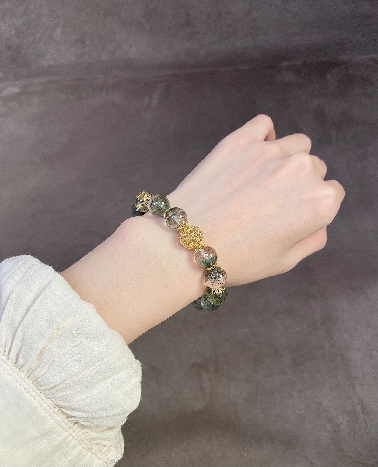 Natural crystal green ghost bracelet, simple and luxurious, versatile bracelet