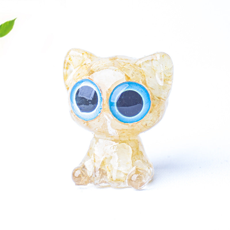 Natural crystal made big eyed crystal cat ornament