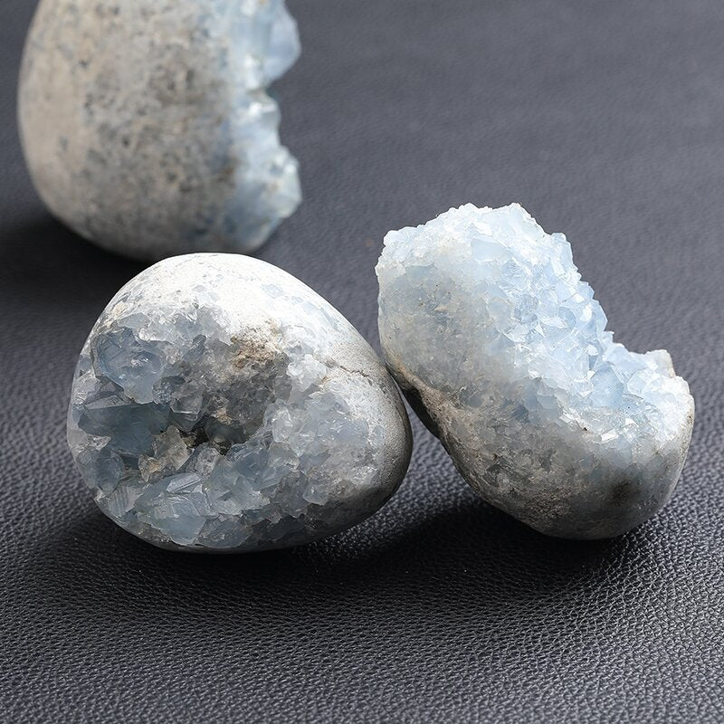 Natural Crystal Blue Crystal Cave Ornament Crystal Cave Play Mineral Raw Stone