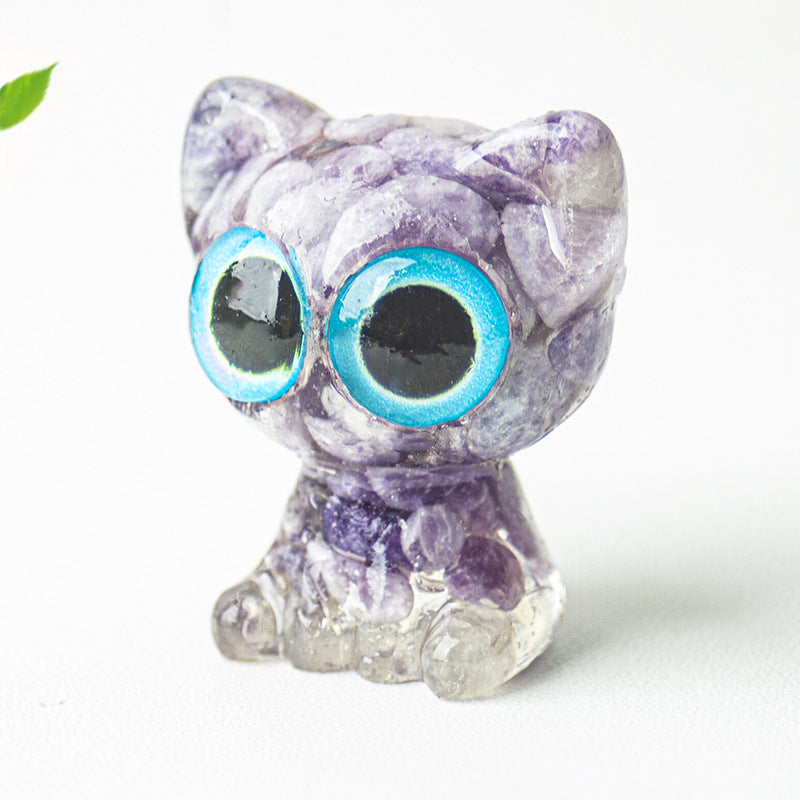 Natural crystal made big eyed crystal cat ornament