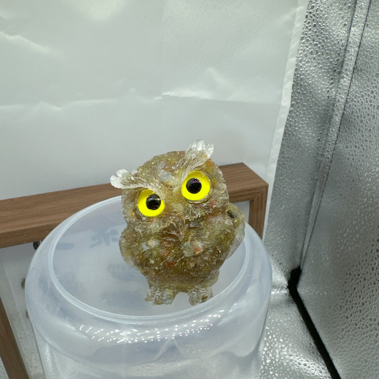 Natural crystal broken stone dropper owl ornament