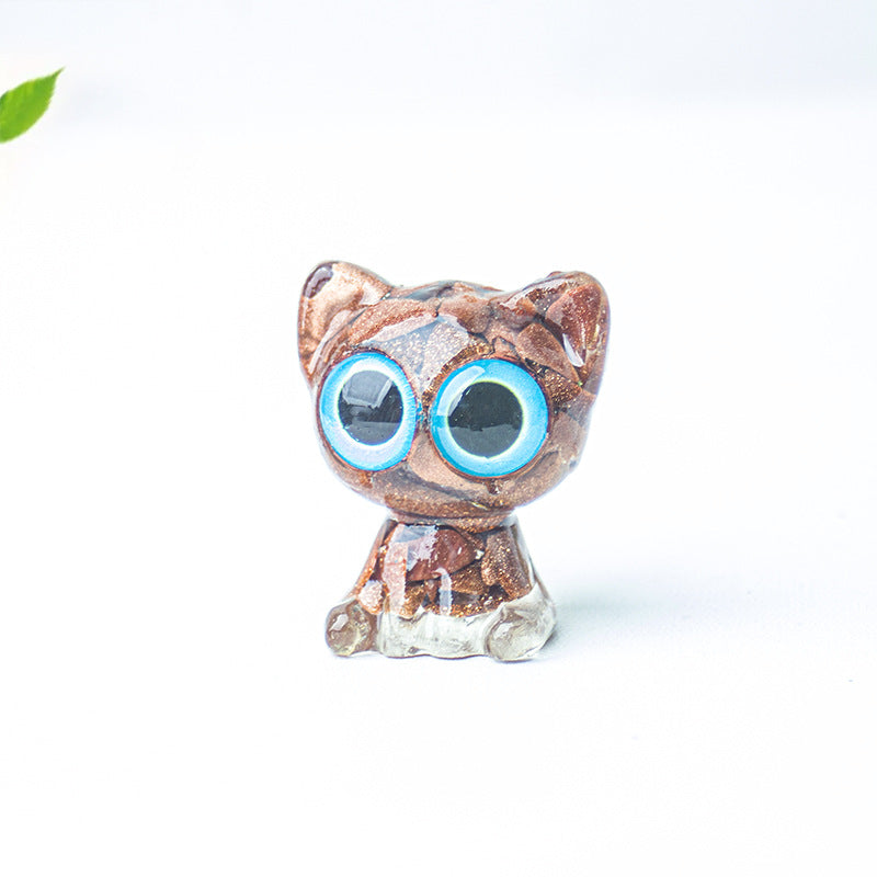 Natural crystal made big eyed crystal cat ornament