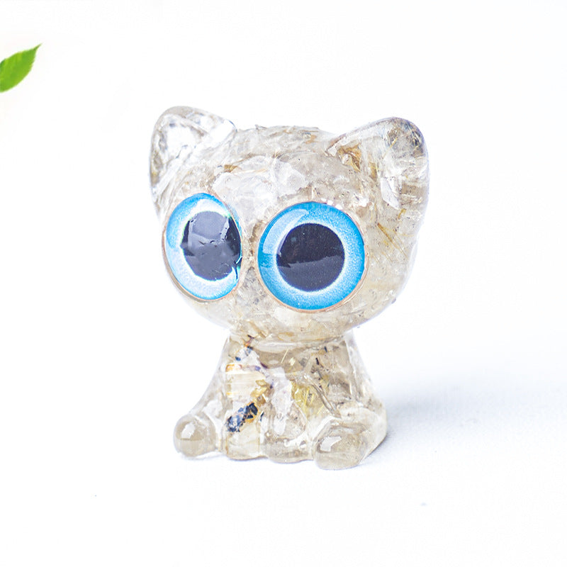 Natural crystal made big eyed crystal cat ornament