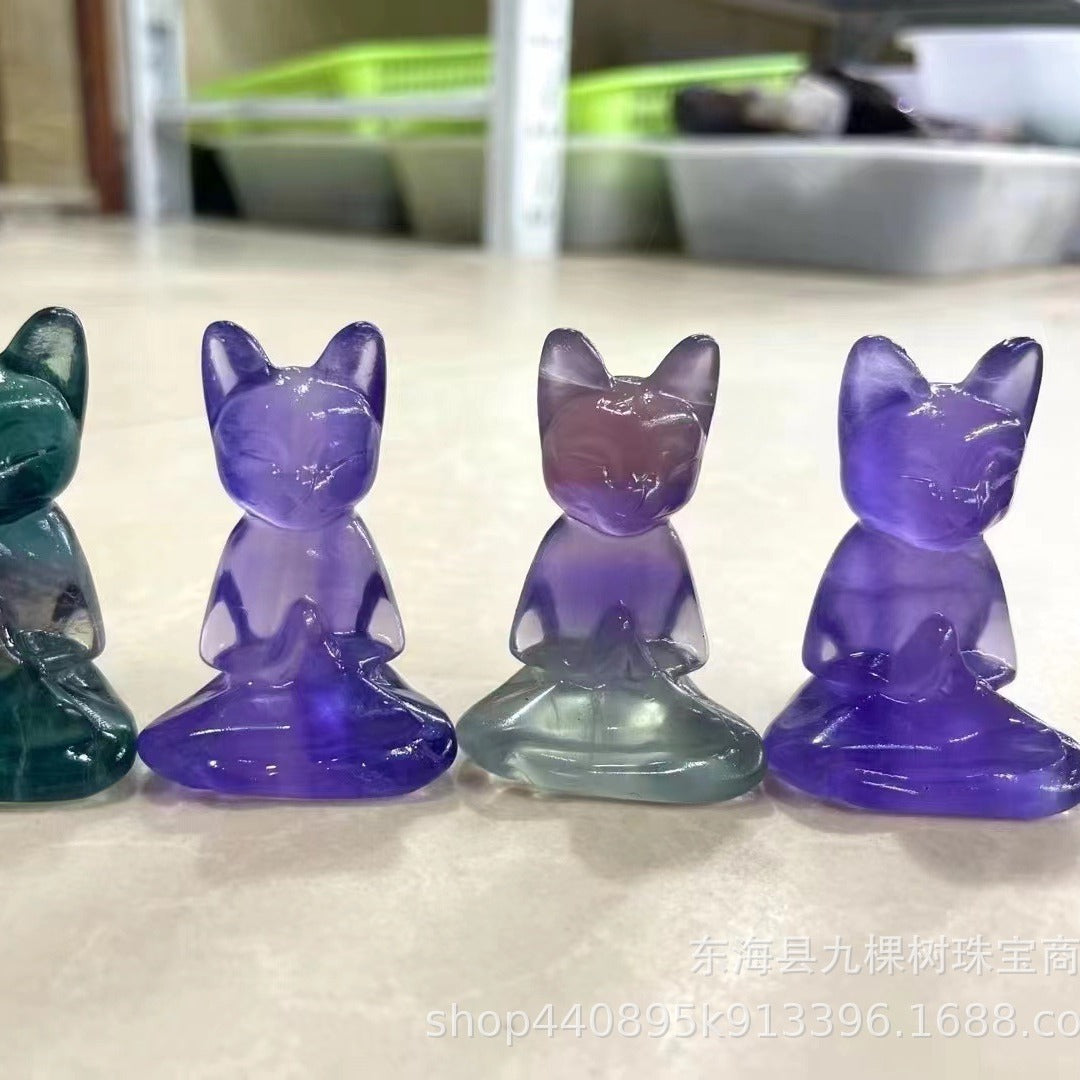 Natural crystal fluorite meditation cat carving meditation cat