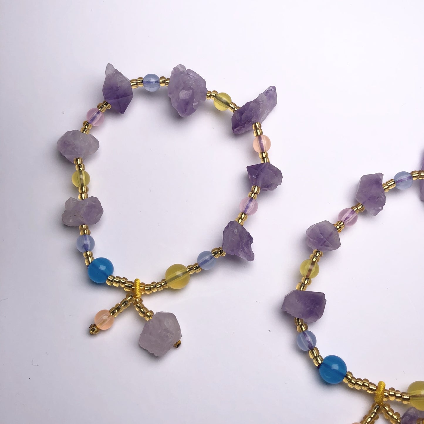 Natural Amethyst Tooth Bracelet, Women's Amethyst Flower Primitive Stone Single Loop Bracelet