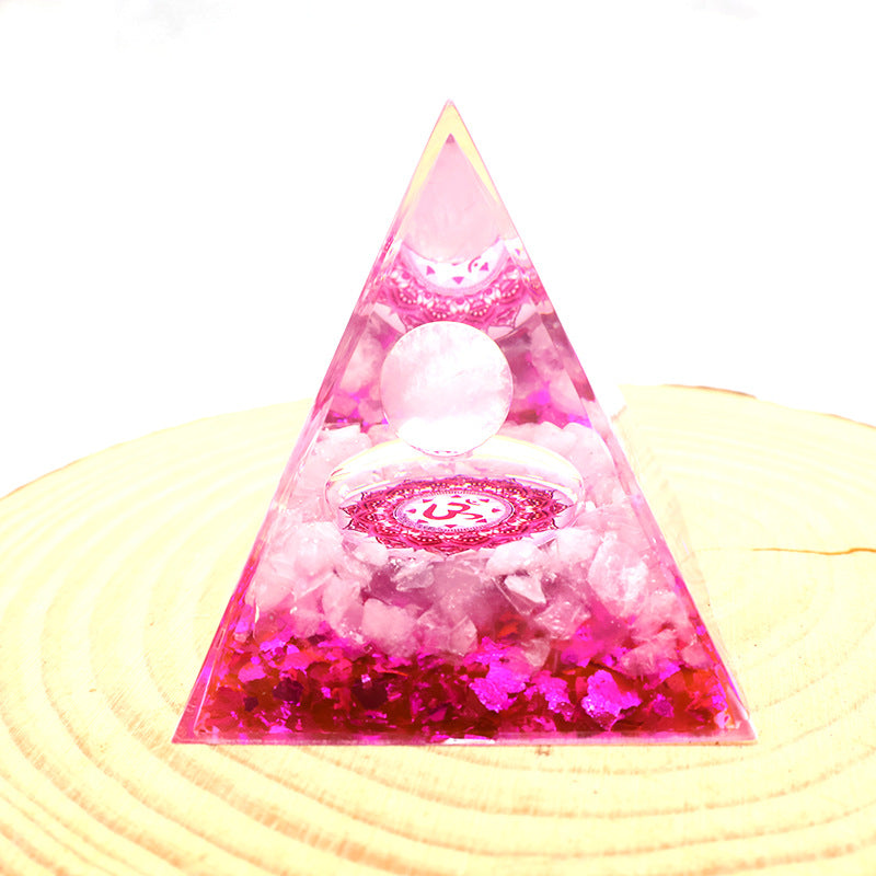 Pyramid crystal ball, crushed stone, drip glue tabletop decoration