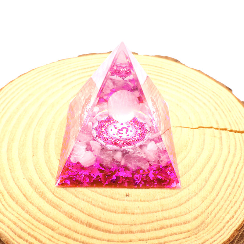 Pyramid crystal ball, crushed stone, drip glue tabletop decoration